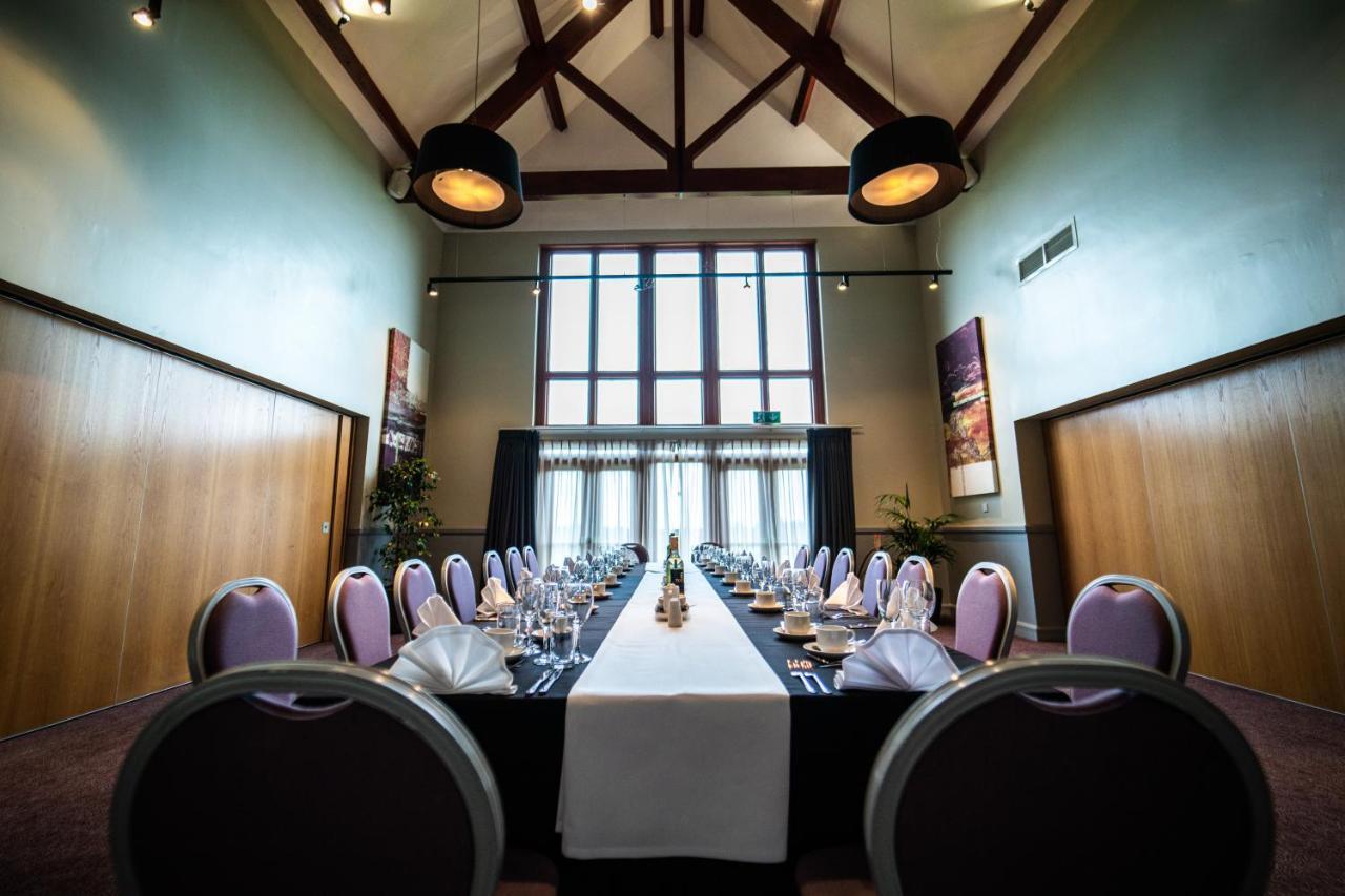 The Warwickshire Hotel And Country Club Leek Wootton Exterior photo
